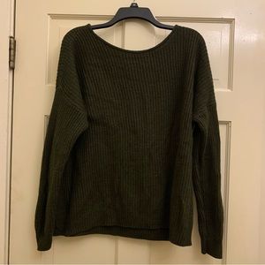F21 Forest Green Crewneck Sweater!💚🌲🌳